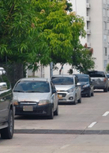 Mal parqueo en Cartagena: planificación urbana, control y movilidad